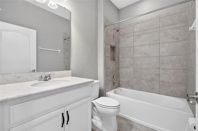2612 FRAZEEK COURT, Clermont, FL 34715