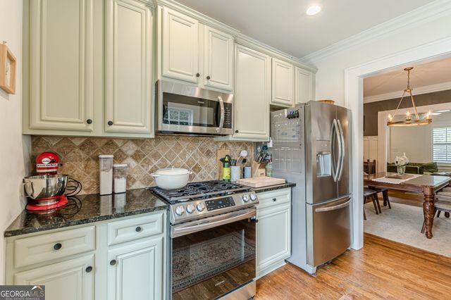 1751 Temple Avenue, College Park, GA 30337