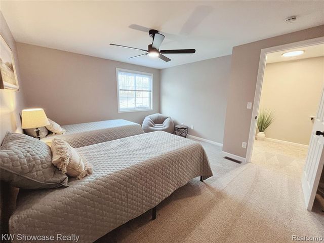 2034 E Nalone, Wixom, MI 48393