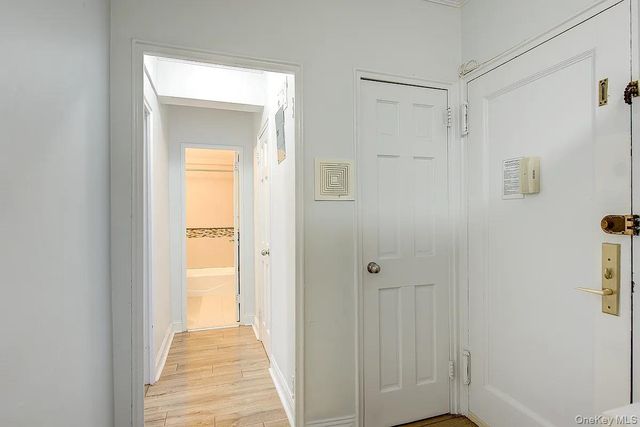 67-76 Booth Street 4F, Forest Hills, NY 11375
