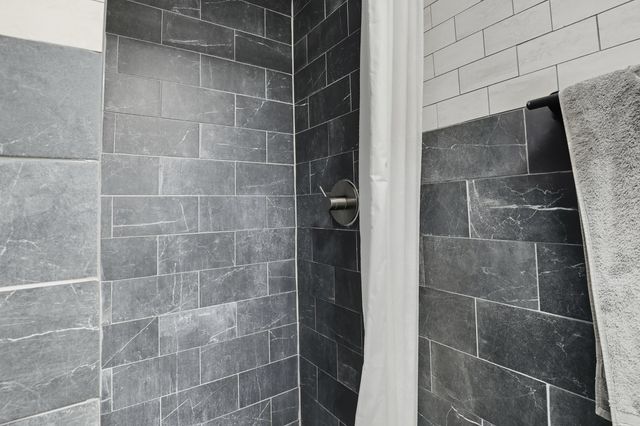 21 Rossmore Avenue, Fort Thomas, KY 41075