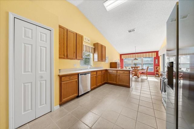 4634 SUMMERBRIDGE CIRCLE, Leesburg, FL 34748