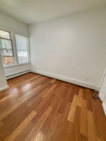 39 Shawmut St 1, Chelsea, MA 02150