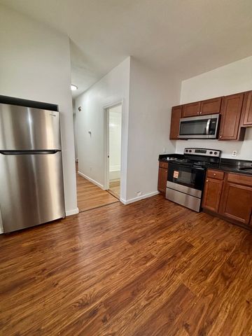 39 Shawmut St 1, Chelsea, MA 02150