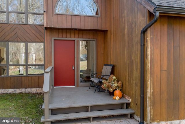 786 RIDGE RD, Telford, PA 18969