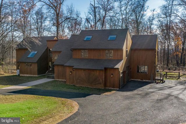 786 RIDGE RD, Telford, PA 18969