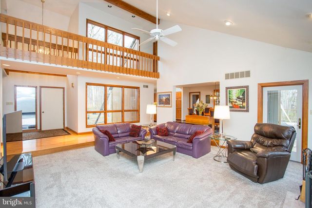 786 RIDGE RD, Telford, PA 18969