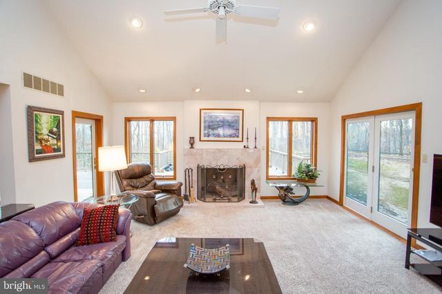 786 RIDGE RD, Telford, PA 18969