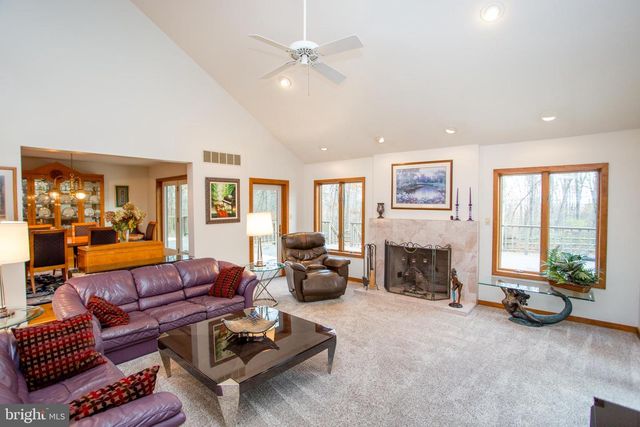 786 RIDGE RD, Telford, PA 18969