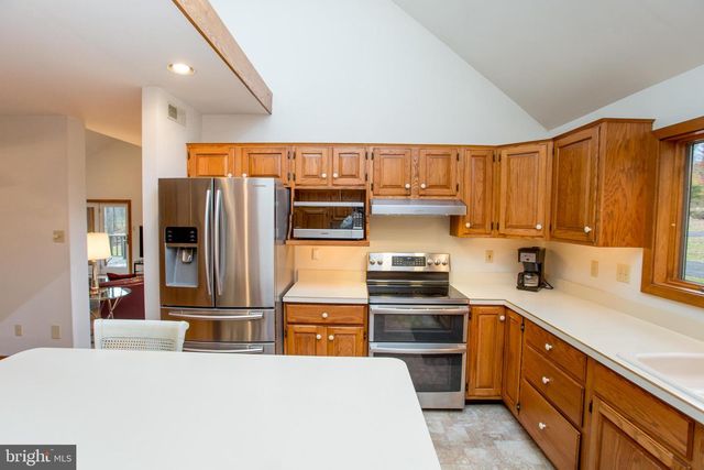 786 RIDGE RD, Telford, PA 18969