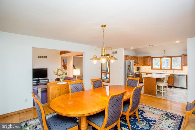 786 RIDGE RD, Telford, PA 18969