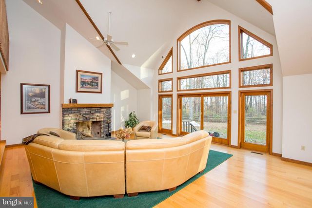 786 RIDGE RD, Telford, PA 18969