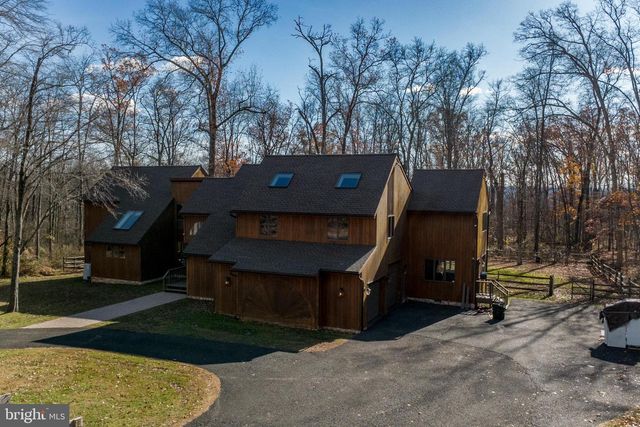 786 RIDGE RD, Telford, PA 18969