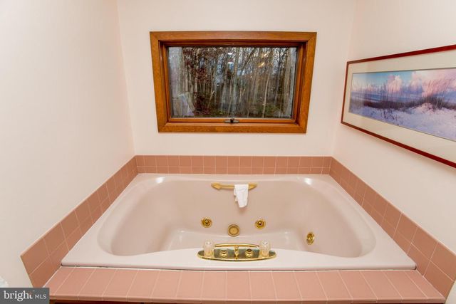 786 RIDGE RD, Telford, PA 18969