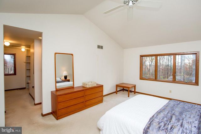 786 RIDGE RD, Telford, PA 18969