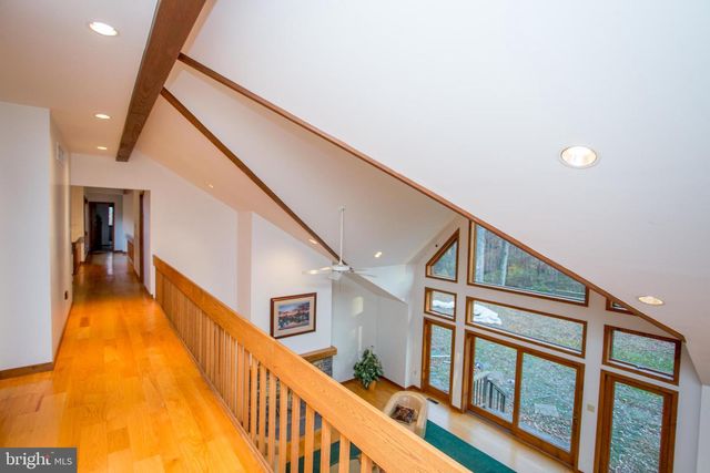 786 RIDGE RD, Telford, PA 18969