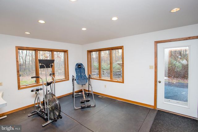 786 RIDGE RD, Telford, PA 18969