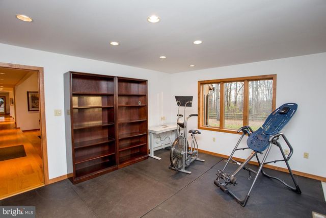 786 RIDGE RD, Telford, PA 18969