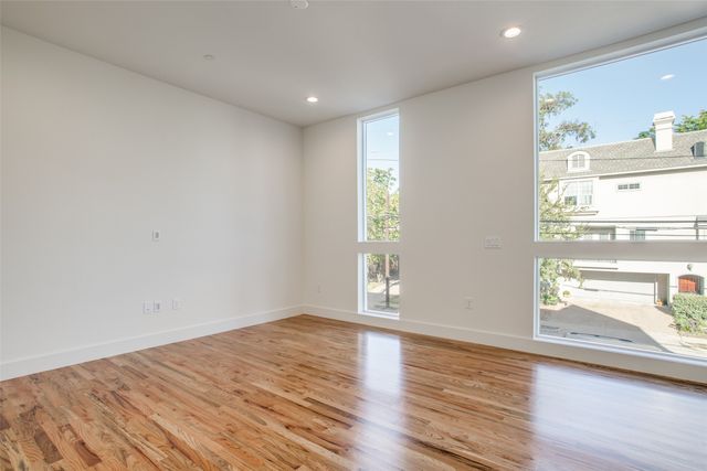 2128 Ashby Street 307, Dallas, TX 75204