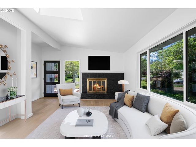 1865 Sw WELLINGTON Ave, Portland, OR 97225
