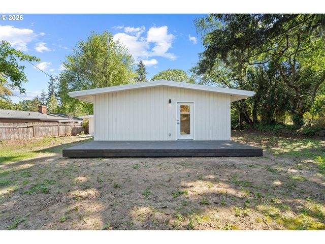 1865 Sw WELLINGTON Ave, Portland, OR 97225