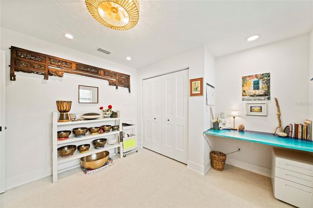 1924 MICHIGAN AVENUE NE, St Petersburg, FL 33703