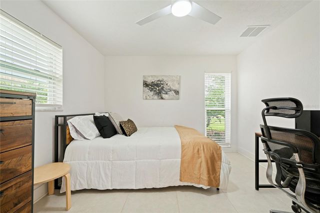1924 MICHIGAN AVENUE NE, St Petersburg, FL 33703