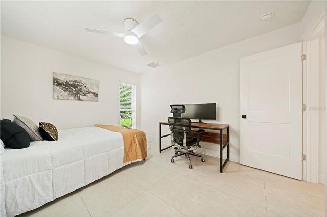 1924 MICHIGAN AVENUE NE, St Petersburg, FL 33703