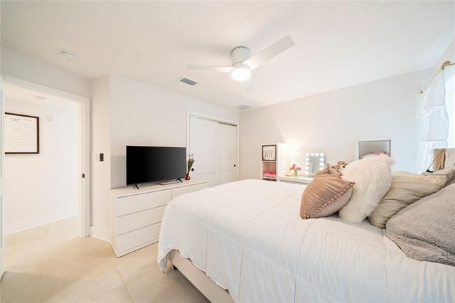 1924 MICHIGAN AVENUE NE, St Petersburg, FL 33703