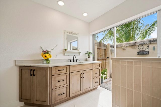 1924 MICHIGAN AVENUE NE, St Petersburg, FL 33703