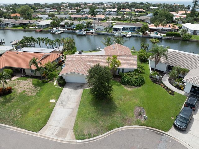 1924 MICHIGAN AVENUE NE, St Petersburg, FL 33703
