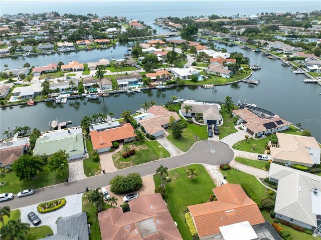 1924 MICHIGAN AVENUE NE, St Petersburg, FL 33703