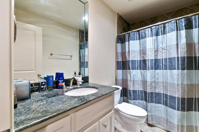 2418 S Mystic Meadow, Houston, TX 77021