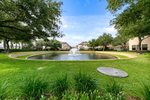 2418 S Mystic Meadow, Houston, TX 77021