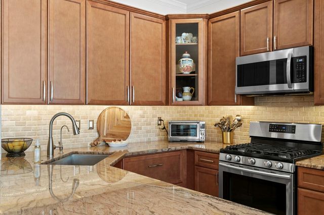 10053 NEW PARKE ROAD, Tampa, FL 33626