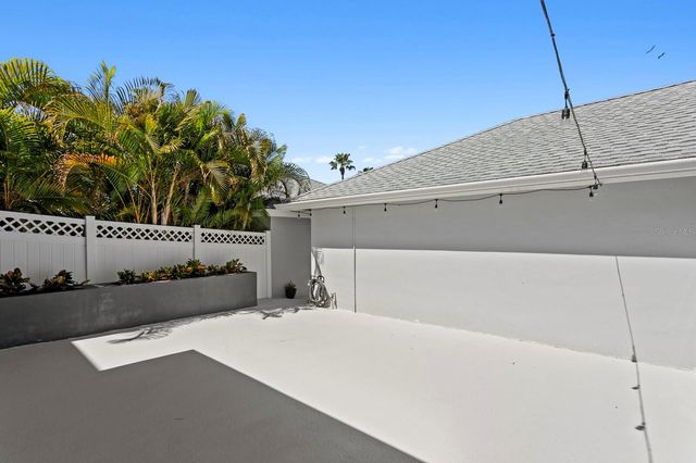 10053 NEW PARKE ROAD, Tampa, FL 33626