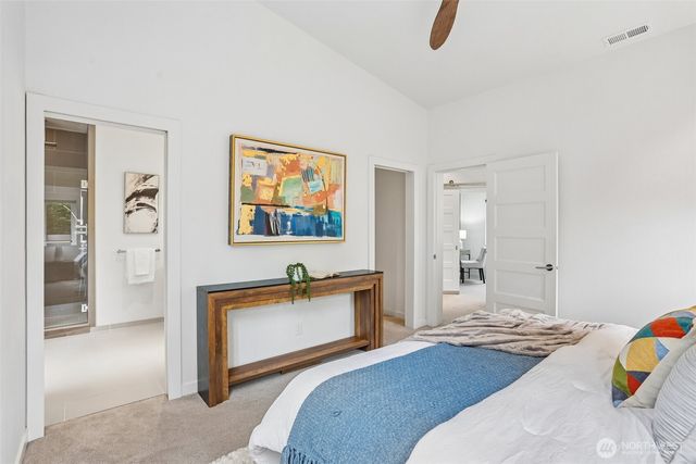 10030 37th Avenue SW, Seattle, WA 98146