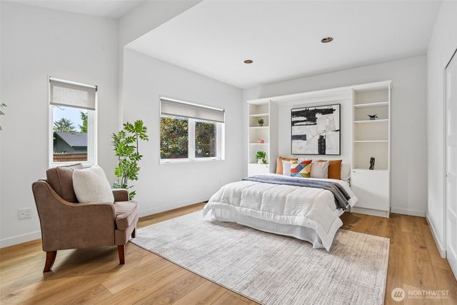 10030 37th Avenue SW, Seattle, WA 98146