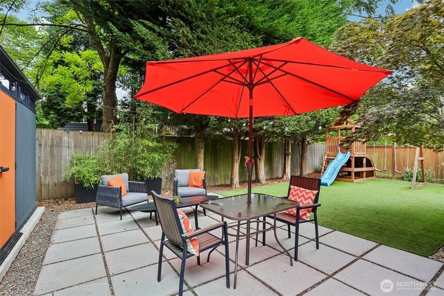 10030 37th Avenue SW, Seattle, WA 98146