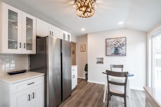 8600 W Crossfield AVENUE, Milwaukee, WI 53225