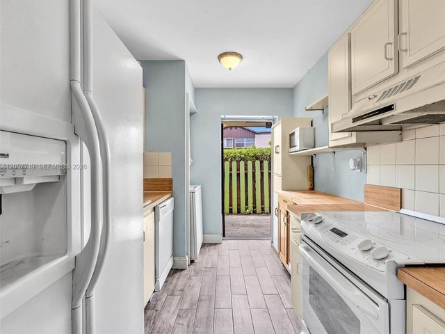 3201 NW 4th Terrace 71, Pompano Beach, FL 33064