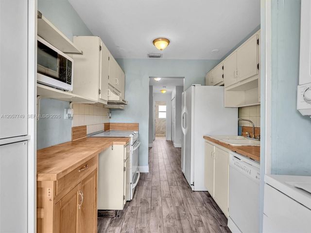 3201 NW 4th Terrace 71, Pompano Beach, FL 33064