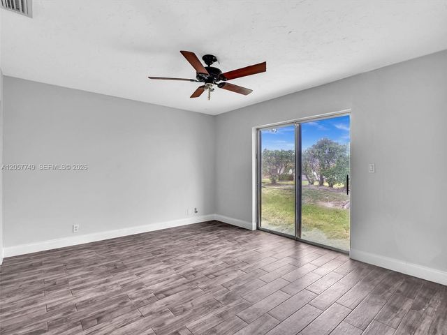 3201 NW 4th Terrace 71, Pompano Beach, FL 33064