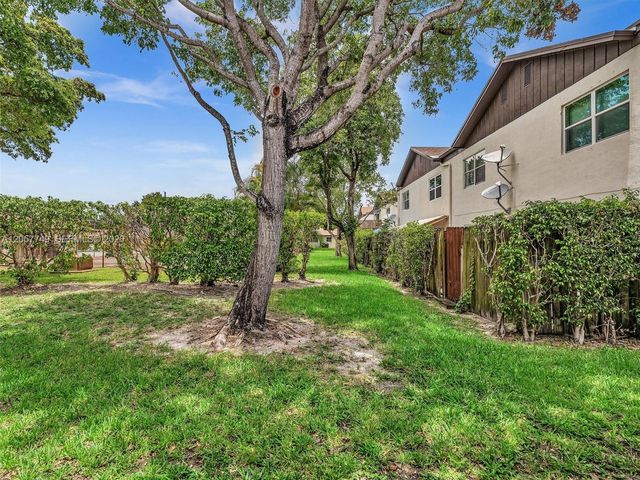 3201 NW 4th Terrace 71, Pompano Beach, FL 33064