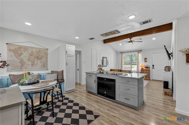 308 River Hills, San Marcos, TX 78666