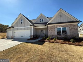 111 Cherokee Rose Lane, Hoschton, GA 30548