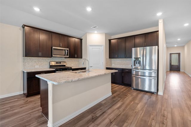 207 Mizuna Drive, Mckinney, TX 75071