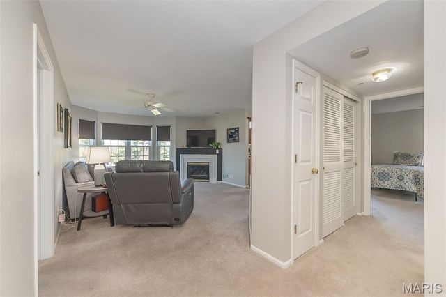 1217 Woodland Point Drive, St Louis, MO 63146