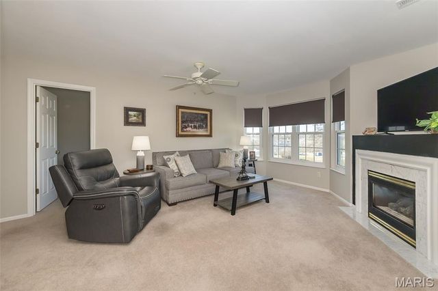 1217 Woodland Point Drive, St Louis, MO 63146