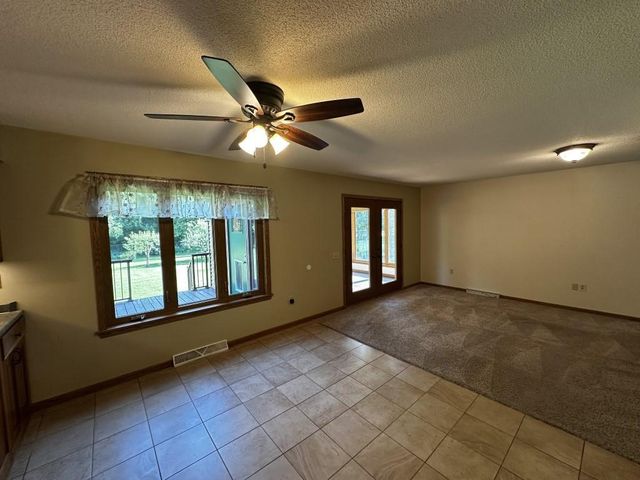 2611 Penny Lane, Stoughton, WI 53589